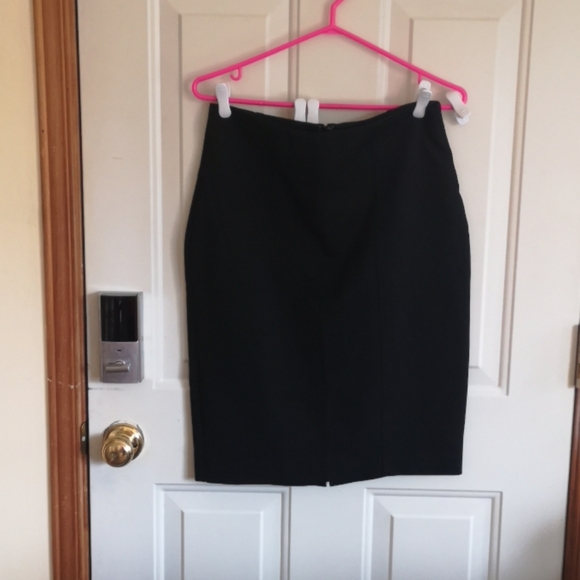 Skirt - Picture 1 of 1